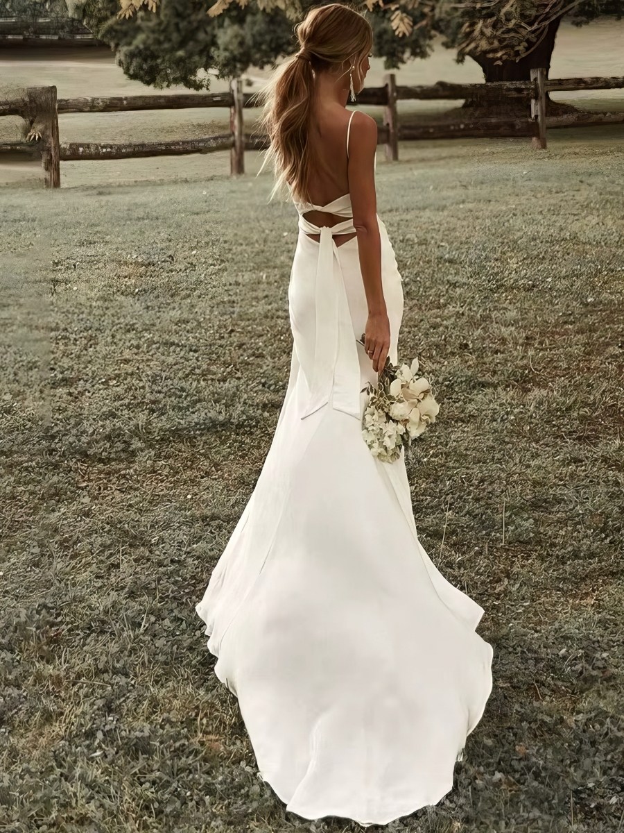Robe Sirène Blanche Bretelles Fines Fendue Satin Élégante Mariage Champêtre Robe Sirène Blanche Bretelles Fines Fendue Satin Élégante Mariage Champêtre image 1